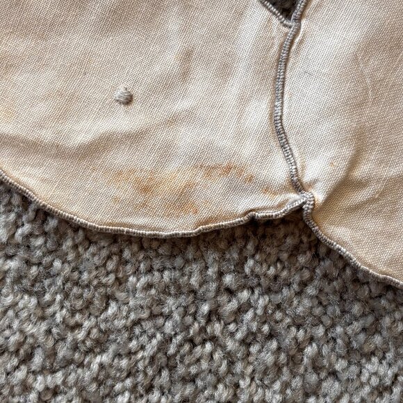 Vintage Embroidered Cut-out Round Tablecloth and 8 Napkins Cream and Gray - Picture 3 of 8